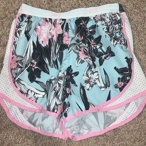 nike running shorts !!